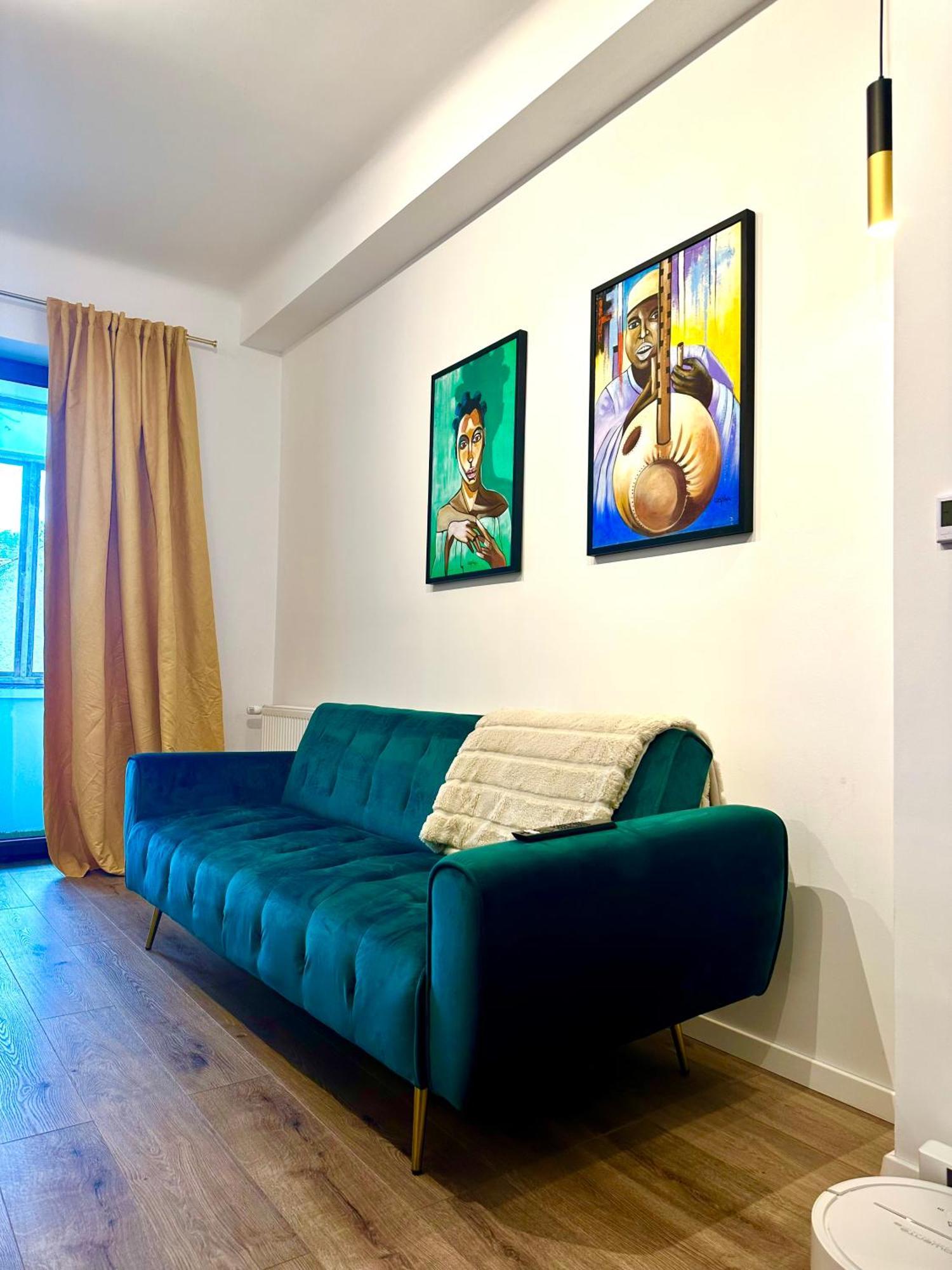 Peaceful Condo For Romantic Getaways Near Black Church - 3Min Walk Brașov Exterior foto